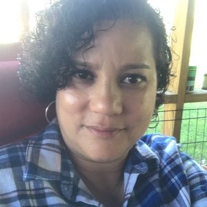 Meet your Posher, Dawne